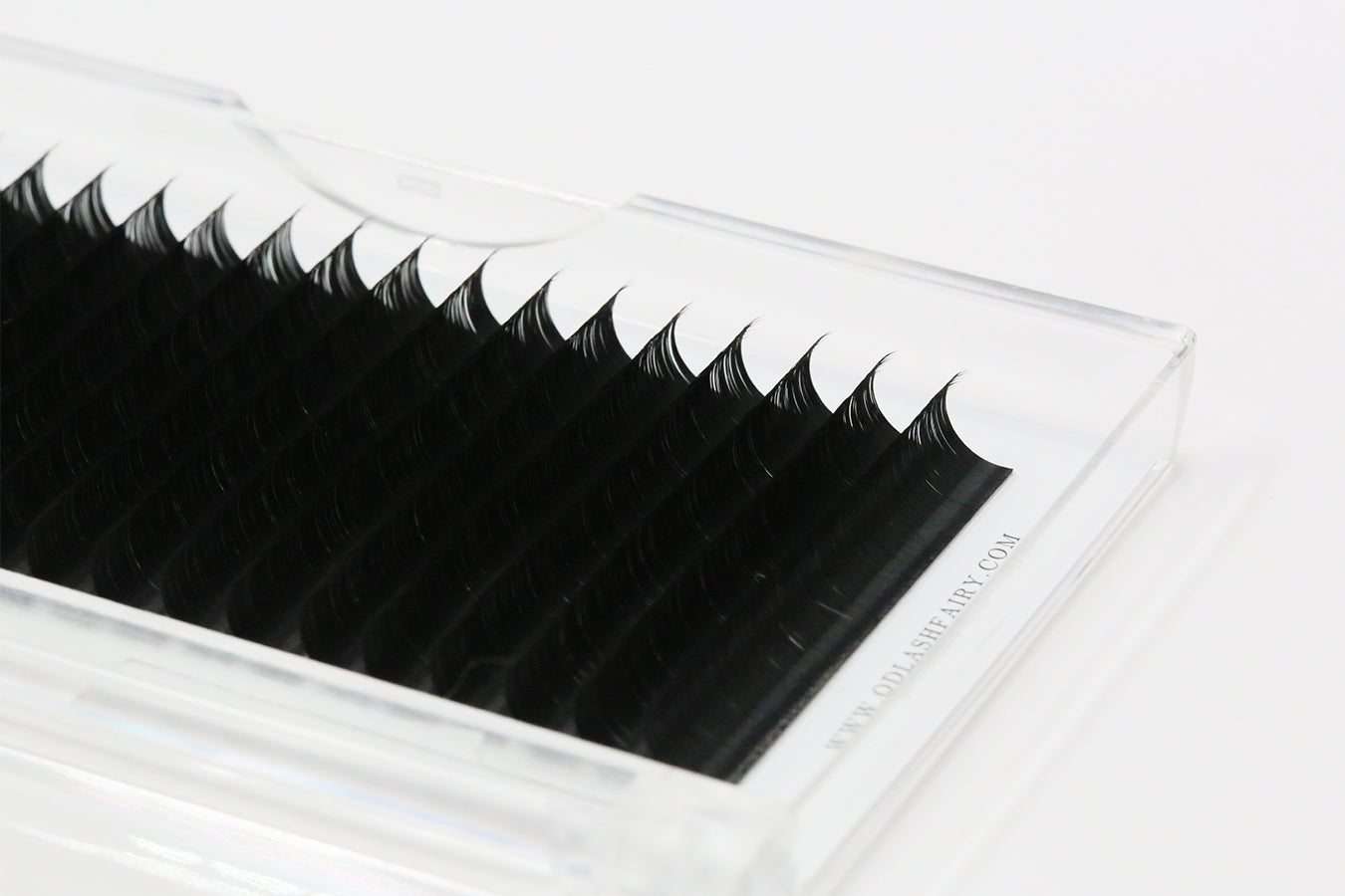 0.18MM Premium Classic Eyelash Extensions